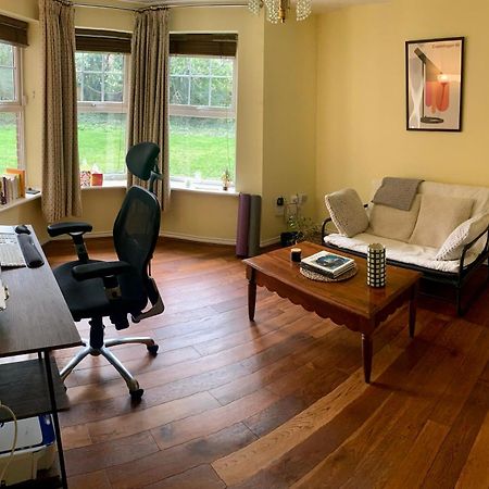 Peaceful Garden View Apt. Close To Central London Luaran gambar