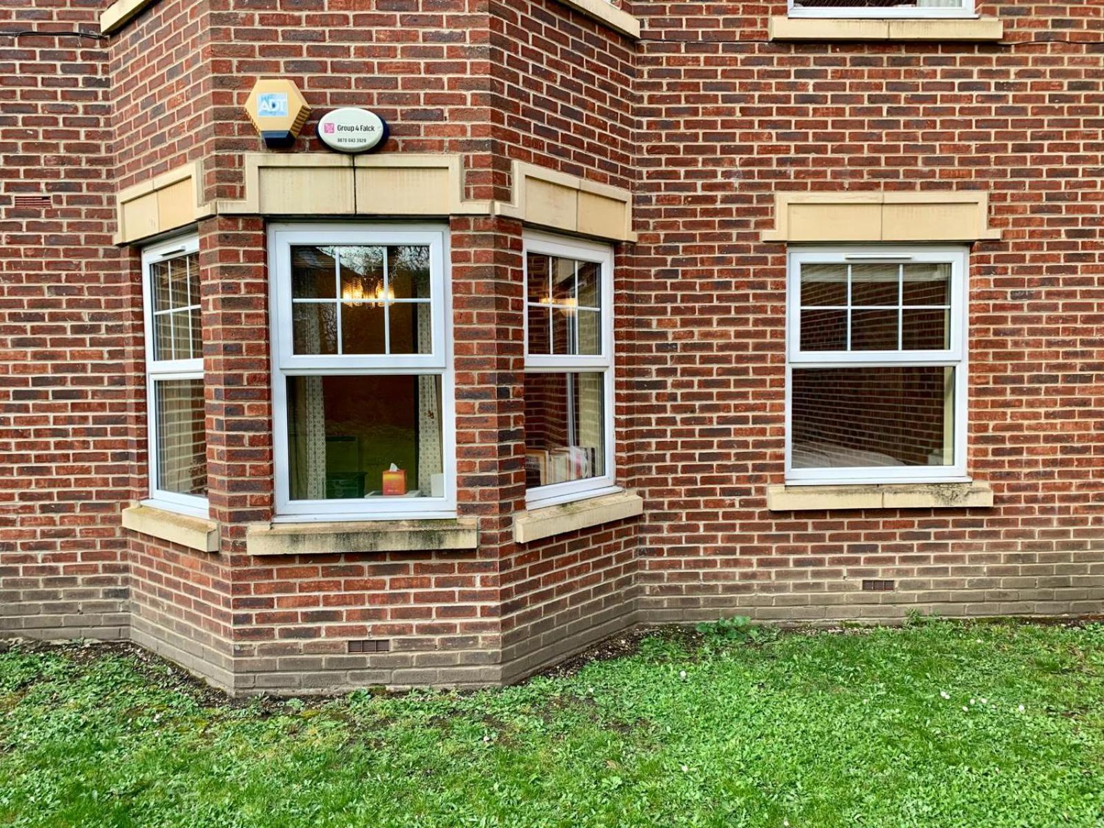 Peaceful Garden View Apt. Close To Central London Luaran gambar